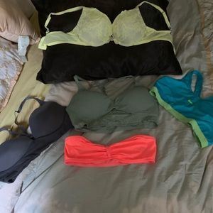 2 VS bralettes 1 Nike sports bra 1 padded36c